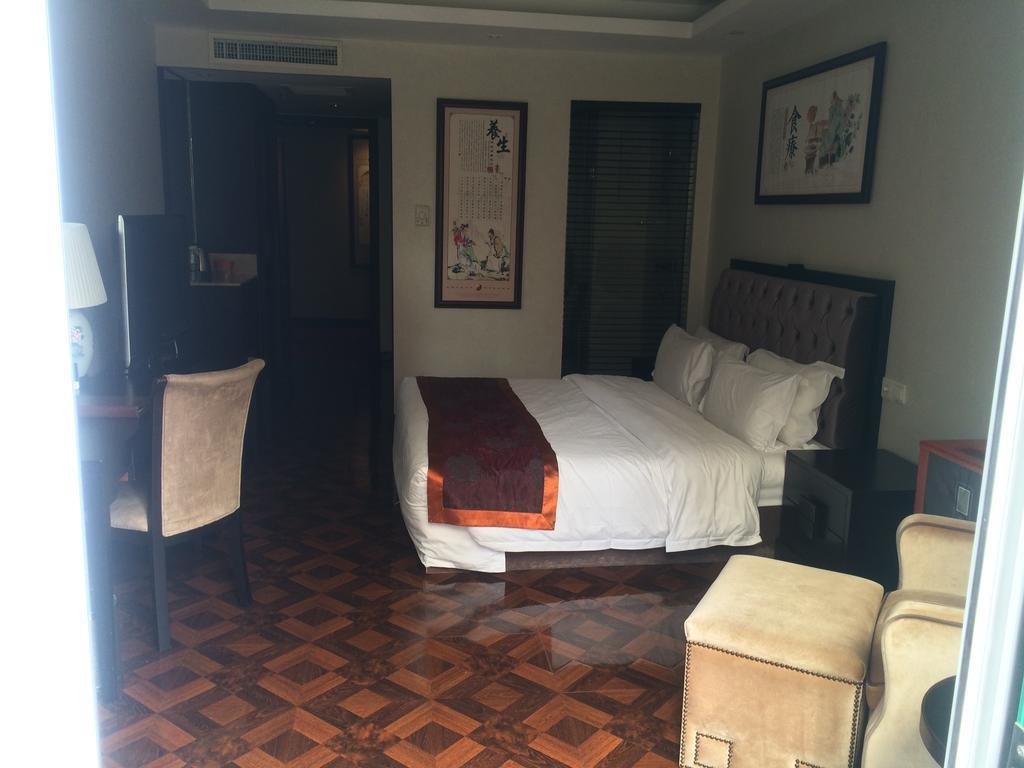 The Hot Spring Hotel Of The Hot Club Beijing Bagian luar foto