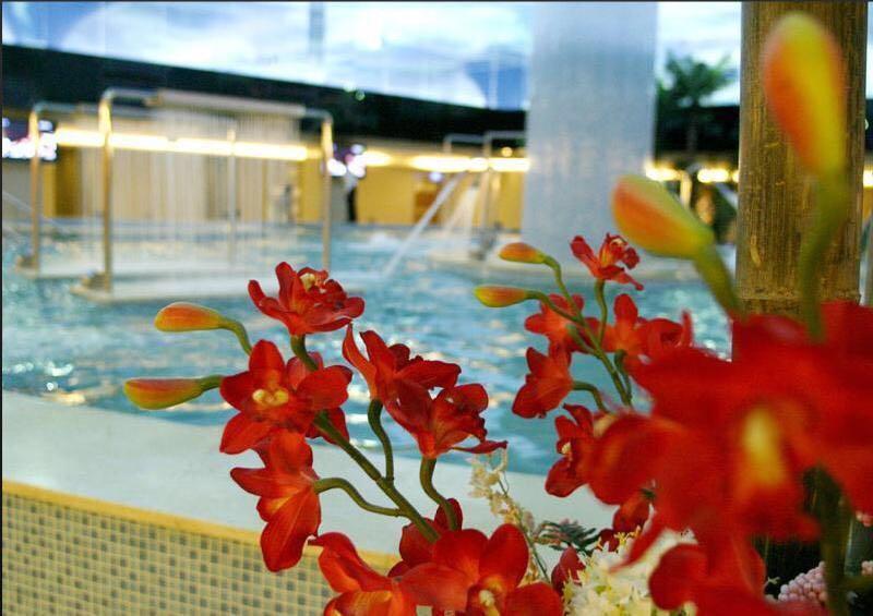 The Hot Spring Hotel Of The Hot Club Beijing Bagian luar foto