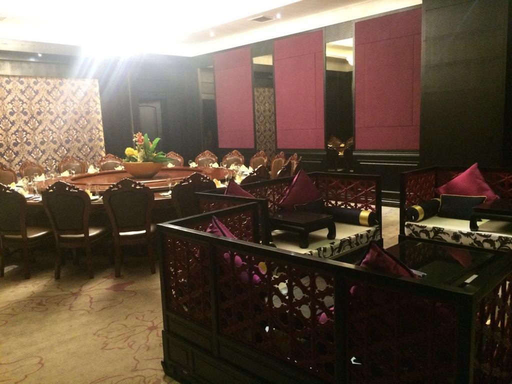 The Hot Spring Hotel Of The Hot Club Beijing Bagian luar foto