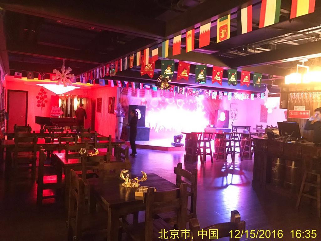 The Hot Spring Hotel Of The Hot Club Beijing Bagian luar foto